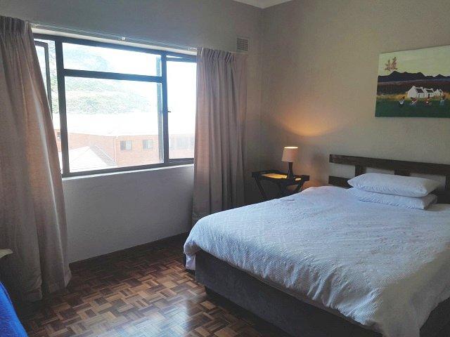 2 Bedroom Property for Sale in Fish Hoek Western Cape